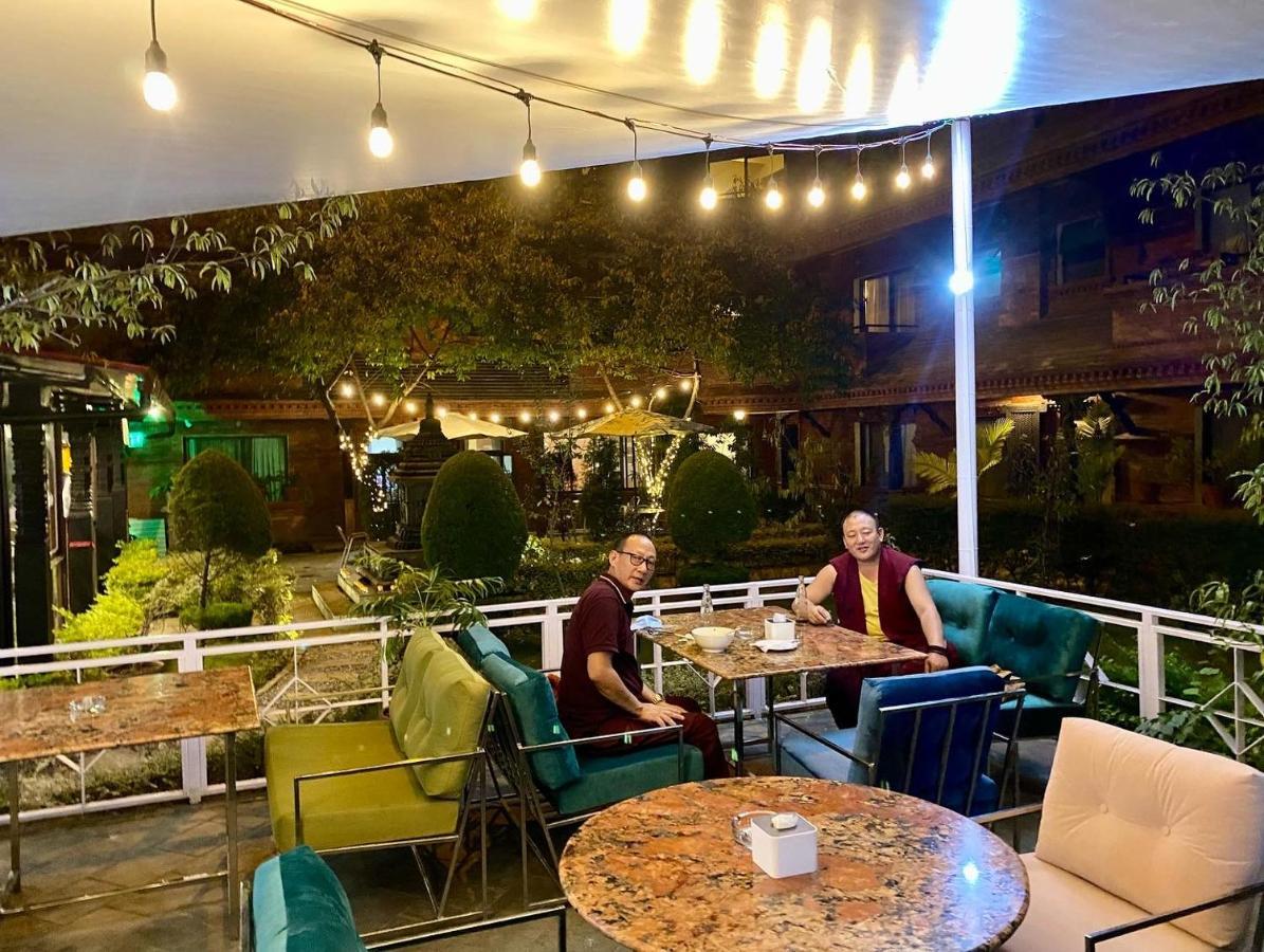 Hotel Siddhi Manakamana Катманду Экстерьер фото