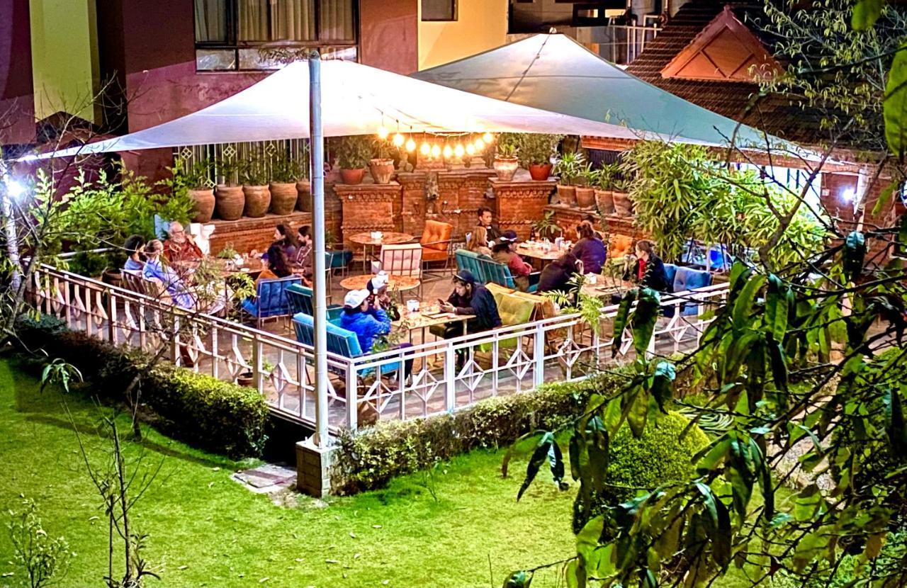 Hotel Siddhi Manakamana Катманду Экстерьер фото