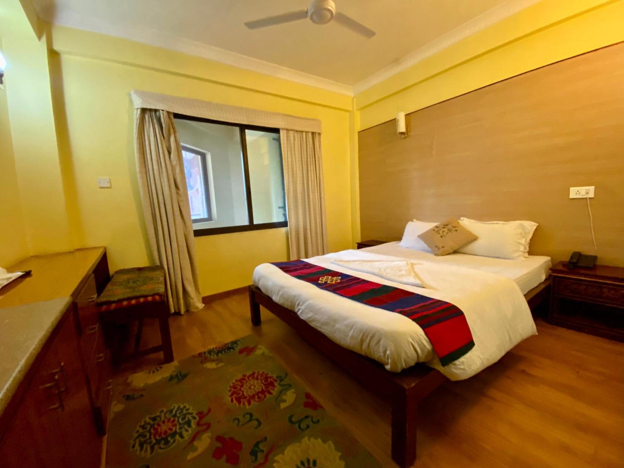 Hotel Siddhi Manakamana Катманду Экстерьер фото