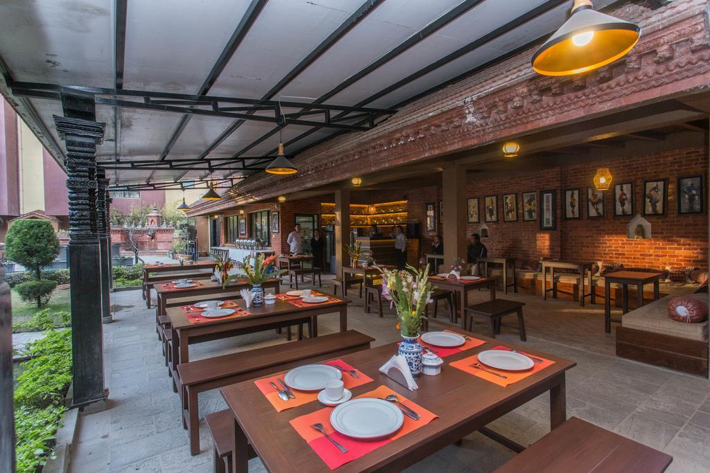 Hotel Siddhi Manakamana Катманду Экстерьер фото