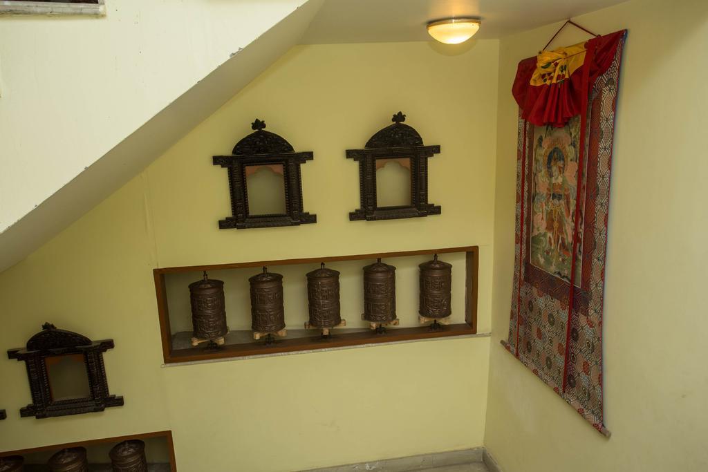 Hotel Siddhi Manakamana Катманду Экстерьер фото