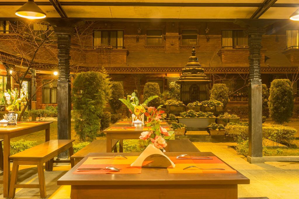 Hotel Siddhi Manakamana Катманду Экстерьер фото