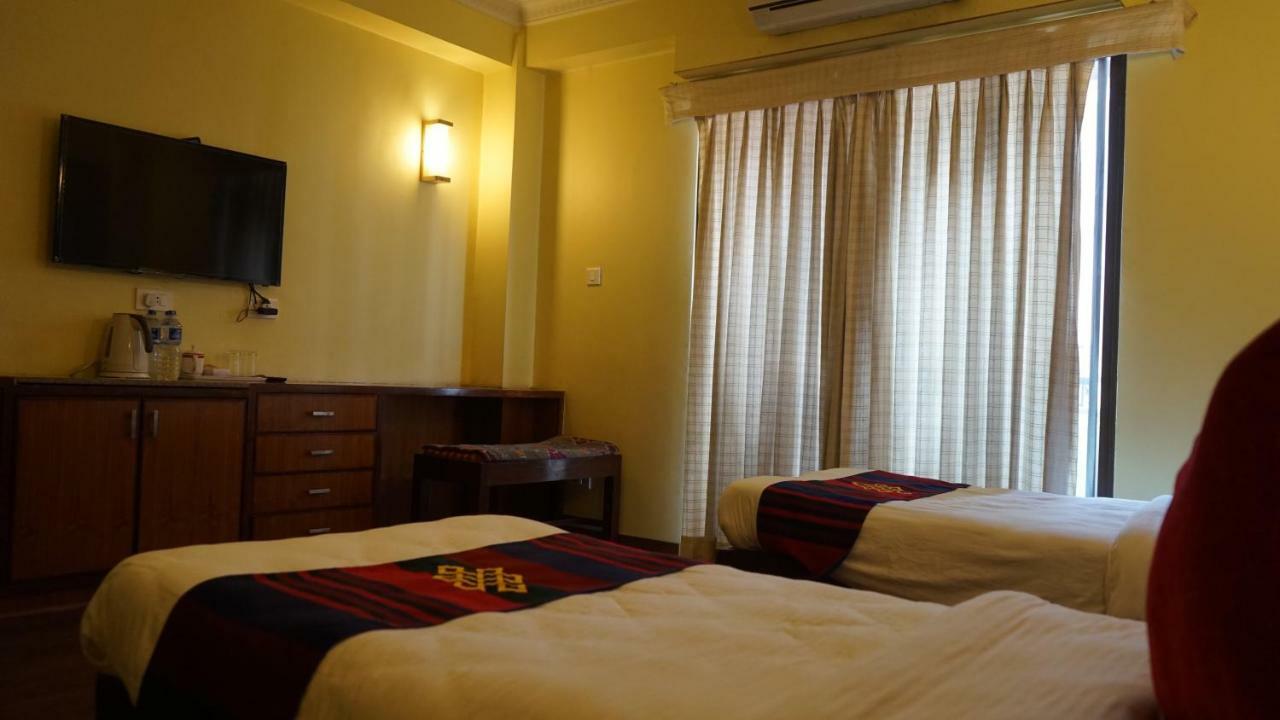 Hotel Siddhi Manakamana Катманду Экстерьер фото