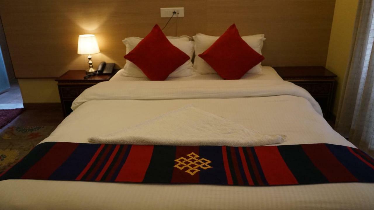 Hotel Siddhi Manakamana Катманду Экстерьер фото
